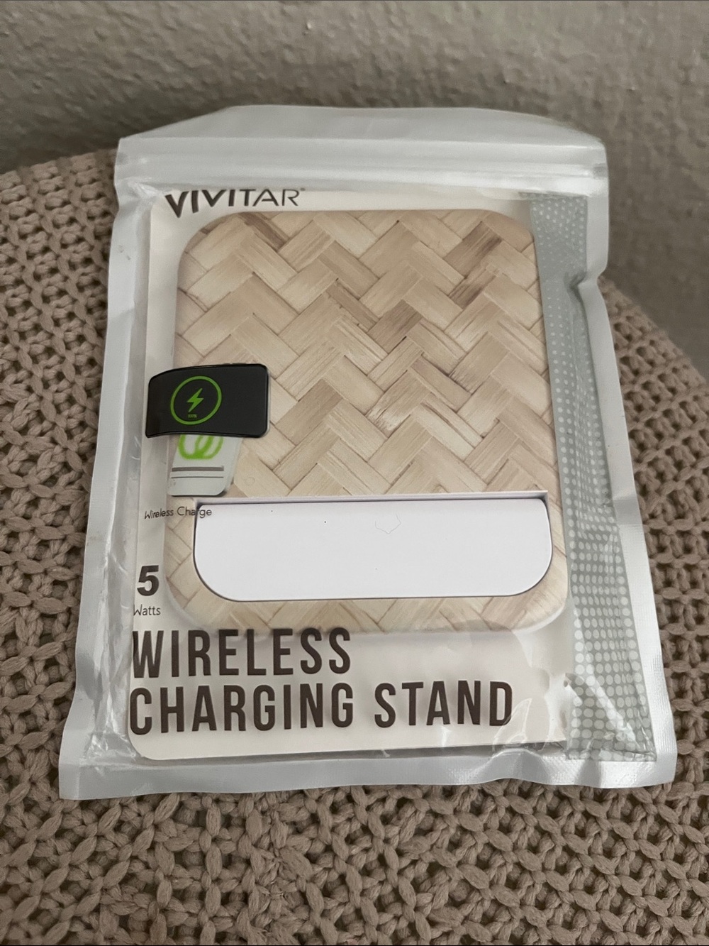 Vivitar Wireless Charging Stand in Light Wood Tone